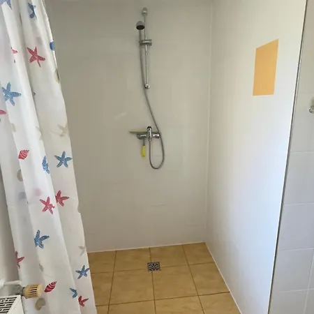 Pod Zielonym Daszkiem Mielno