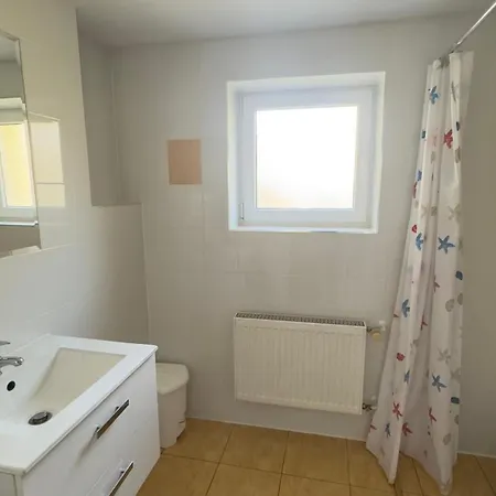 Pod Zielonym Daszkiem