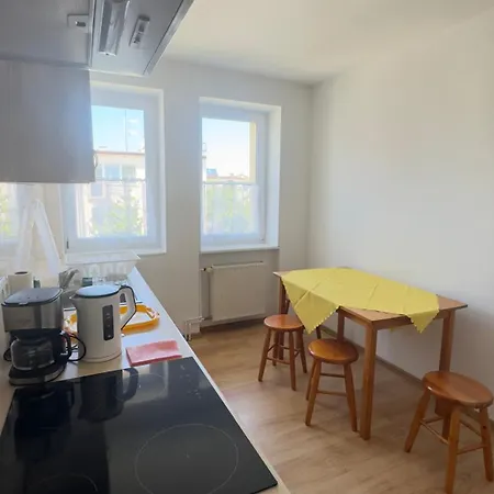 Pod Zielonym Daszkiem Gasthof