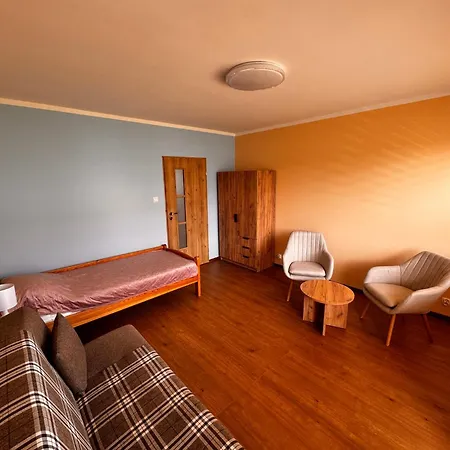 Pod Zielonym Daszkiem Guest house *