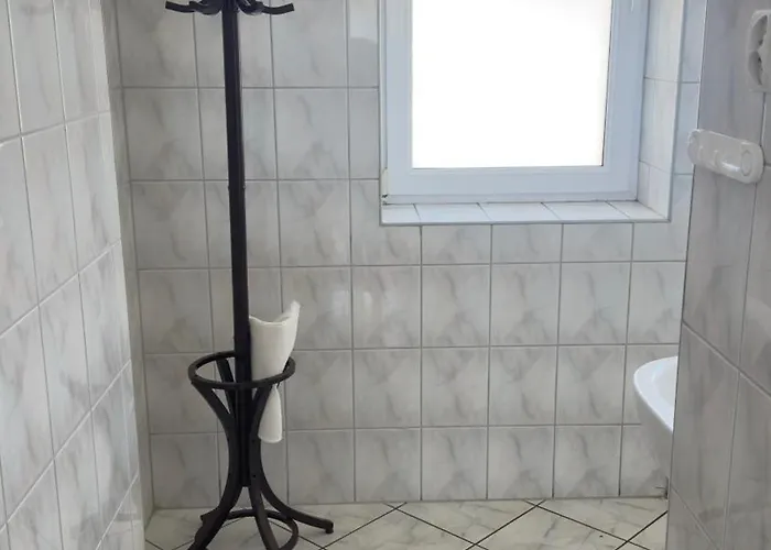 Pod Zielonym Daszkiem Penzion